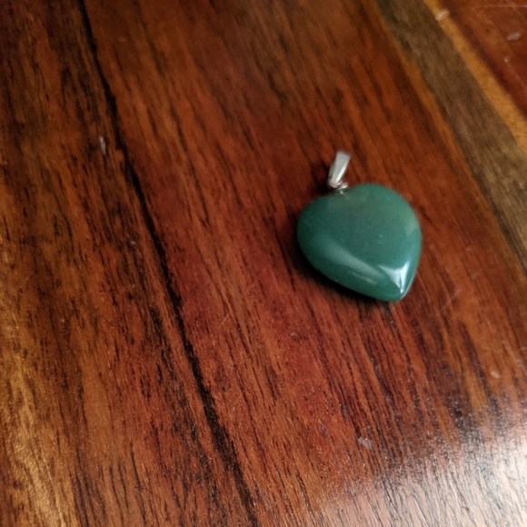 Green Adventurine Pendant - Picture 2 of 3